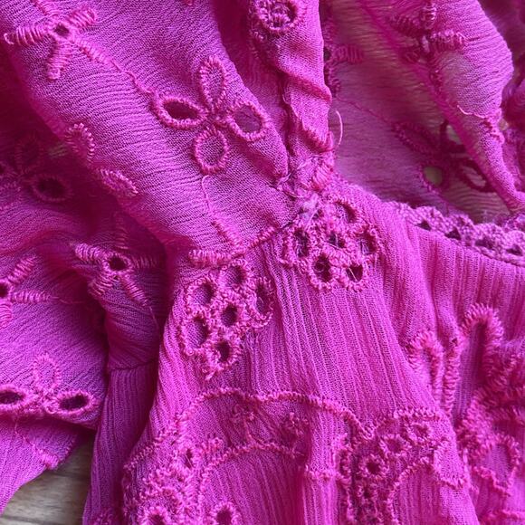 Free People Hot Pink Floral Eyelet Dress Women's Size Large Puff Sleeve Boho - Picture 11 of 11
